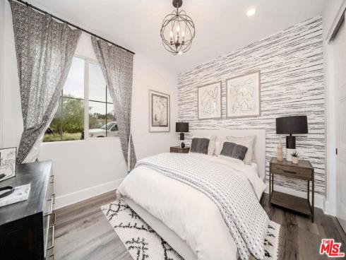 8900  Los Coyotes  130  Court, Buena Park, CA