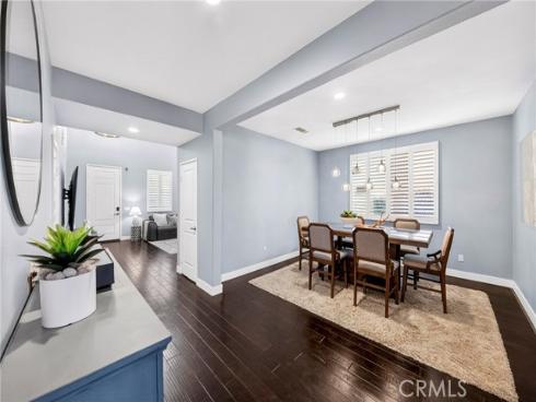 17  Citrus Glen  , Buena Park, CA