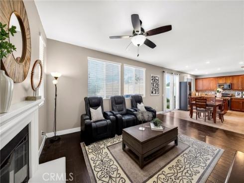 17  Citrus Glen  , Buena Park, CA