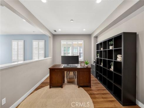 17  Citrus Glen  , Buena Park, CA