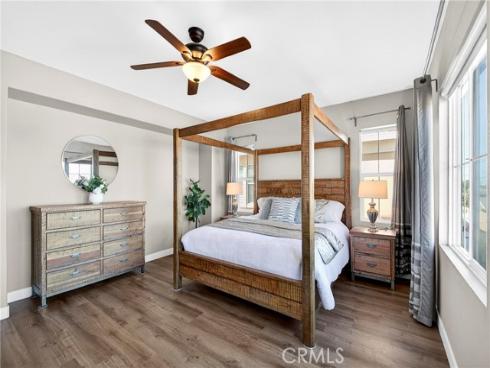 17  Citrus Glen  , Buena Park, CA