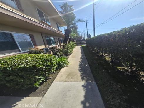 8792  Valley View  B , Buena Park, CA