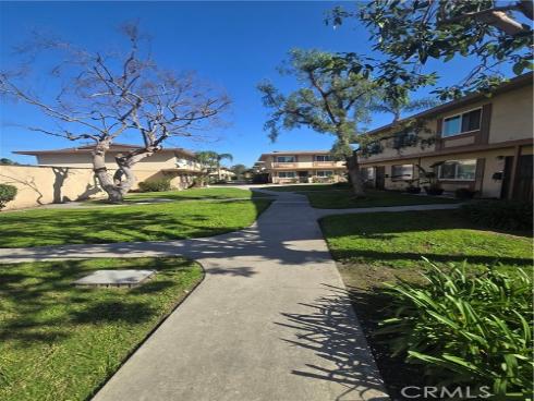 8792  Valley View  B , Buena Park, CA