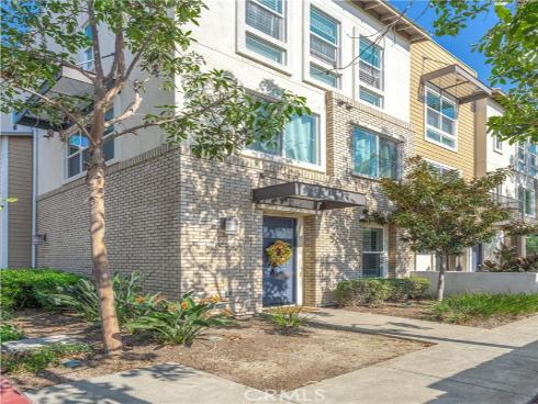 8036  Ackerman  , Buena Park, CA