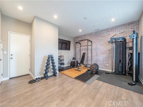 8036  Ackerman  , Buena Park, CA