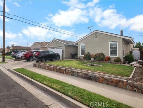 10305  Eudora Avenue  , Buena Park, CA