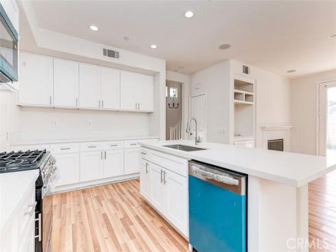 6  Tidewater  , Buena Park, CA