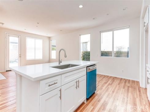 6  Tidewater  , Buena Park, CA