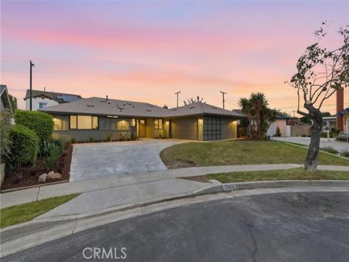 6861  Frost  , Buena Park, CA