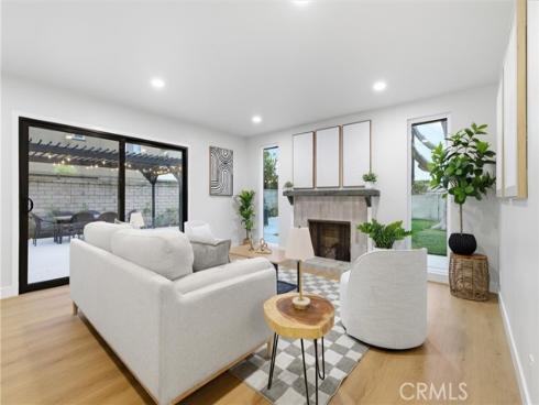 6861  Frost  , Buena Park, CA