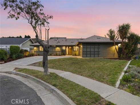 6861  Frost  , Buena Park, CA