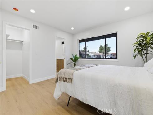 6861  Frost  , Buena Park, CA