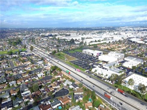 6871  Shoshonee  , Buena Park, CA