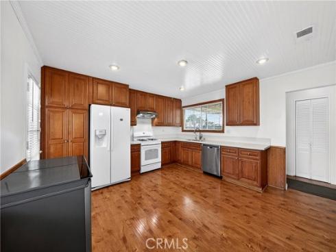 7961  La Corona   Way, Buena Park, CA