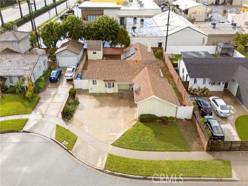 7961  La Corona   Way, Buena Park, CA