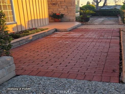 5174  Fox Hills  , Buena Park, CA