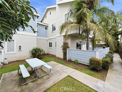 7361  8th  4 , Buena Park, CA