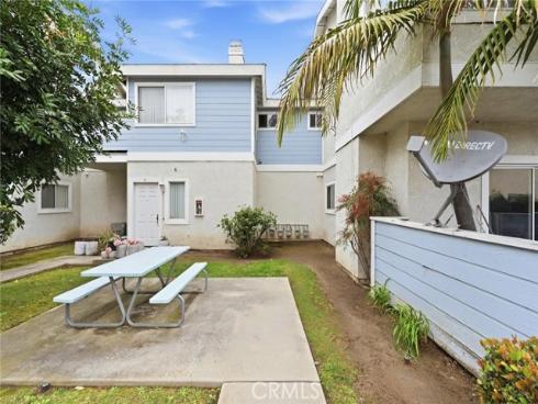 7361  8th  4 , Buena Park, CA