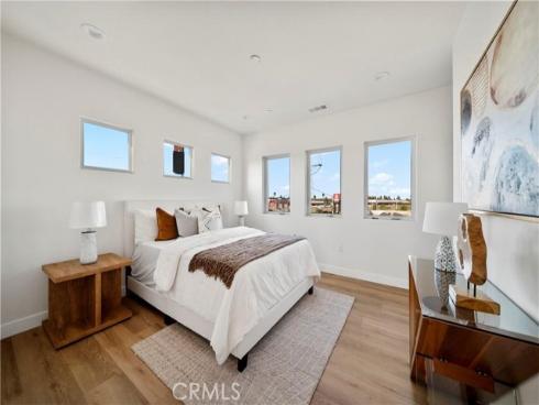 7692  9th  105  Street, Buena Park, CA