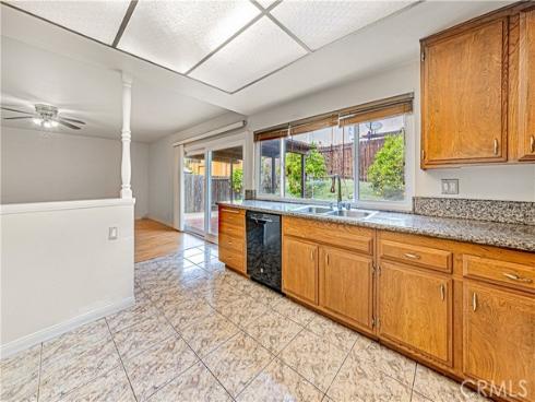 8237  Henshaw  , Buena Park, CA