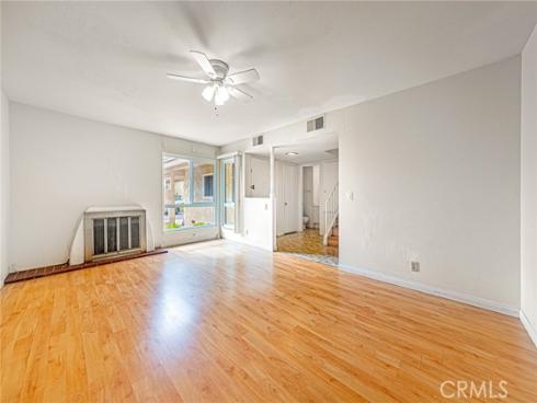 8237  Henshaw  , Buena Park, CA