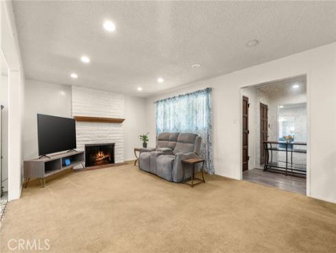 8223  Cyclamen  , Buena Park, CA