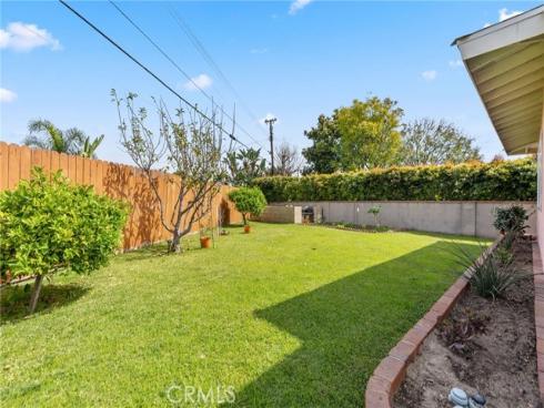 8223  Cyclamen  , Buena Park, CA