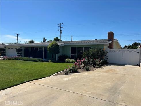 4935  Somerset  , Buena Park, CA