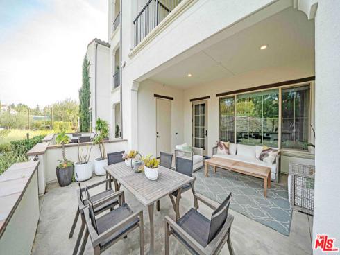 8900  Los Coyotes  120  Court, Buena Park, CA