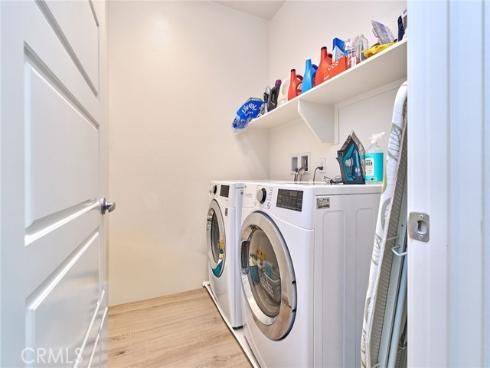 5868  Spring  , Buena Park, CA