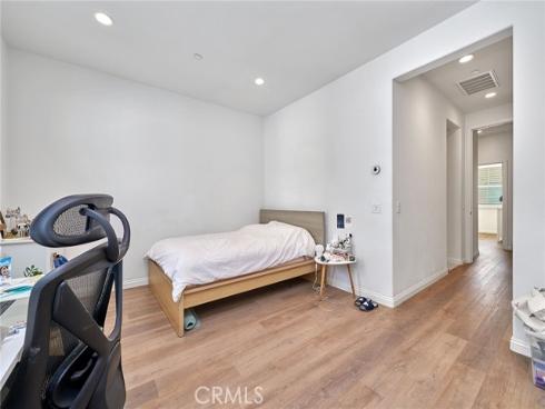 5868  Spring  , Buena Park, CA