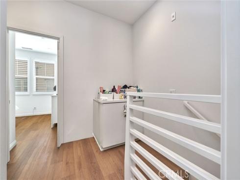 5868  Spring  , Buena Park, CA