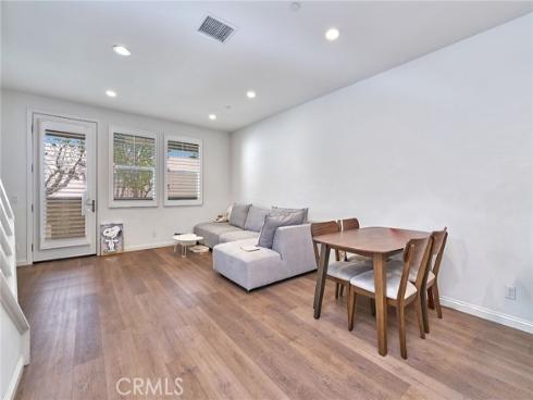 5868  Spring  , Buena Park, CA