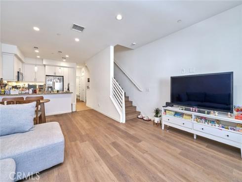 5868  Spring  , Buena Park, CA