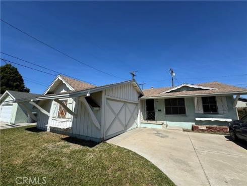 7675  El Escorial  , Buena Park, CA