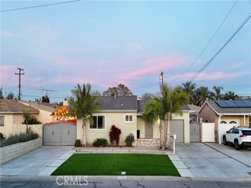 6702 Val Verde Avenue