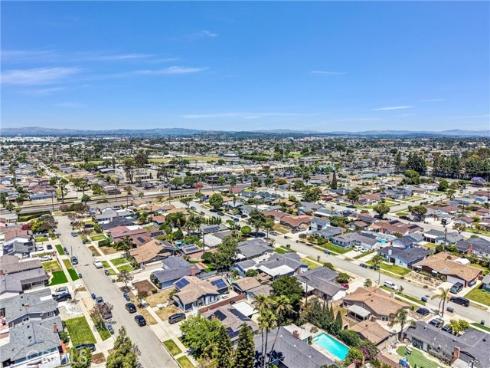 8082 San Hacienda Cir , Buena Park, CA