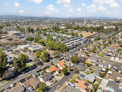 7083  Santa Rita  , Buena Park, CA