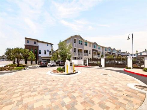6926 Cottonwood Lane, Buena Park, CA