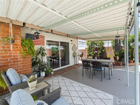 5890 Los Arcos , Buena Park, CA