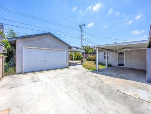 8082 San Heron , Buena Park, CA