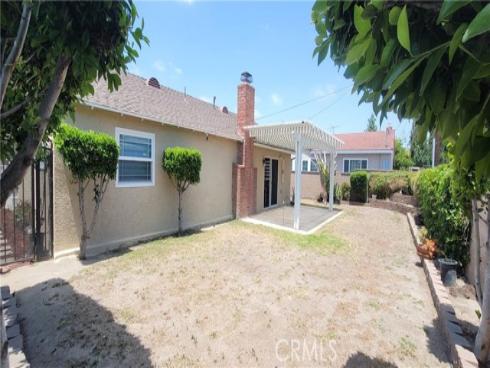 6679  Via Riviera   Way, Buena Park, CA