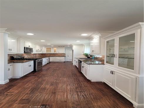6679 Via Riviera Way, Buena Park, CA
