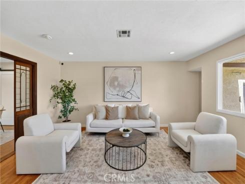 7926 Adams , Buena Park, CA