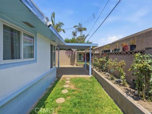 8802 Los Flores , Buena Park, CA