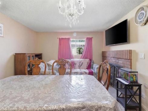 8802 Los Flores , Buena Park, CA