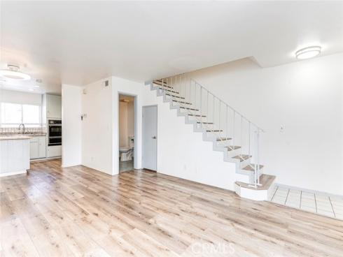 8098 Kerr Green , Buena Park, CA