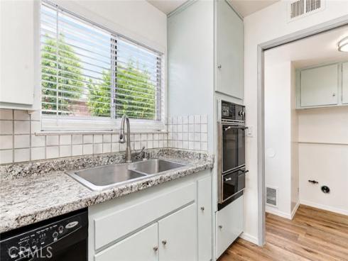 8098 Kerr Green , Buena Park, CA