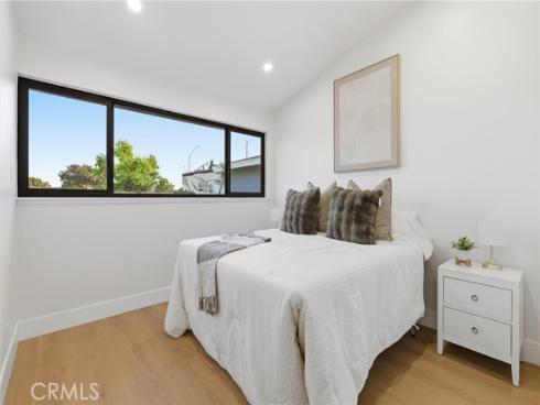 5797  Crescent  , Buena Park, CA