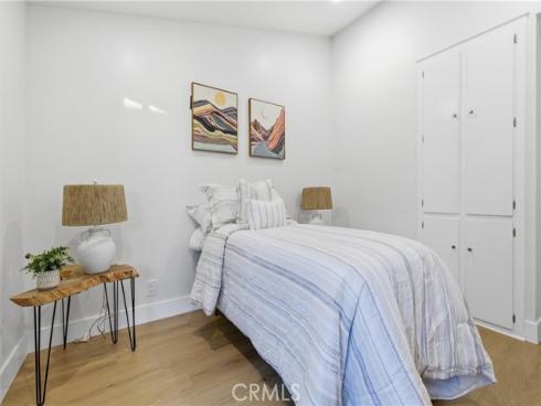 5797  Crescent  , Buena Park, CA